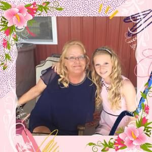 Meet your Posher, Myra